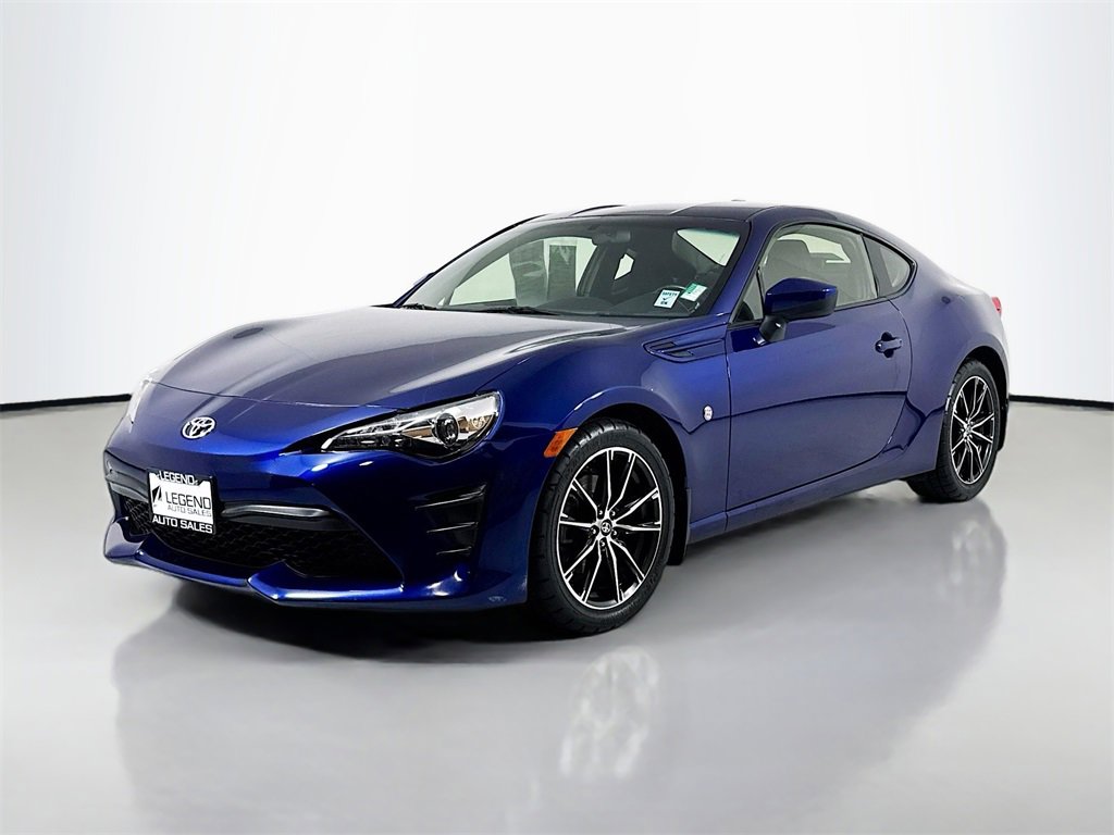 Used 2017 Toyota 86 image 1