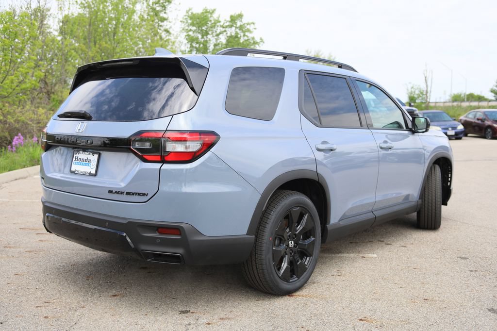 New 2026 Honda Pilot Black Edition image 6
