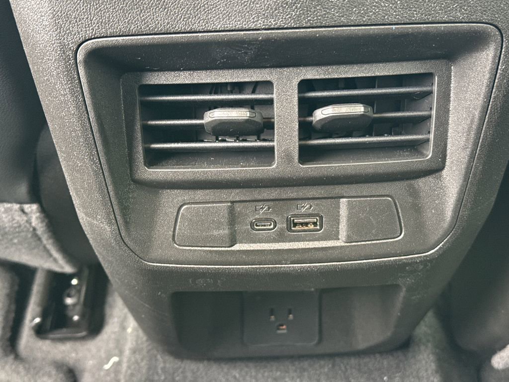 New 2026 GMC Canyon AT4 image 30