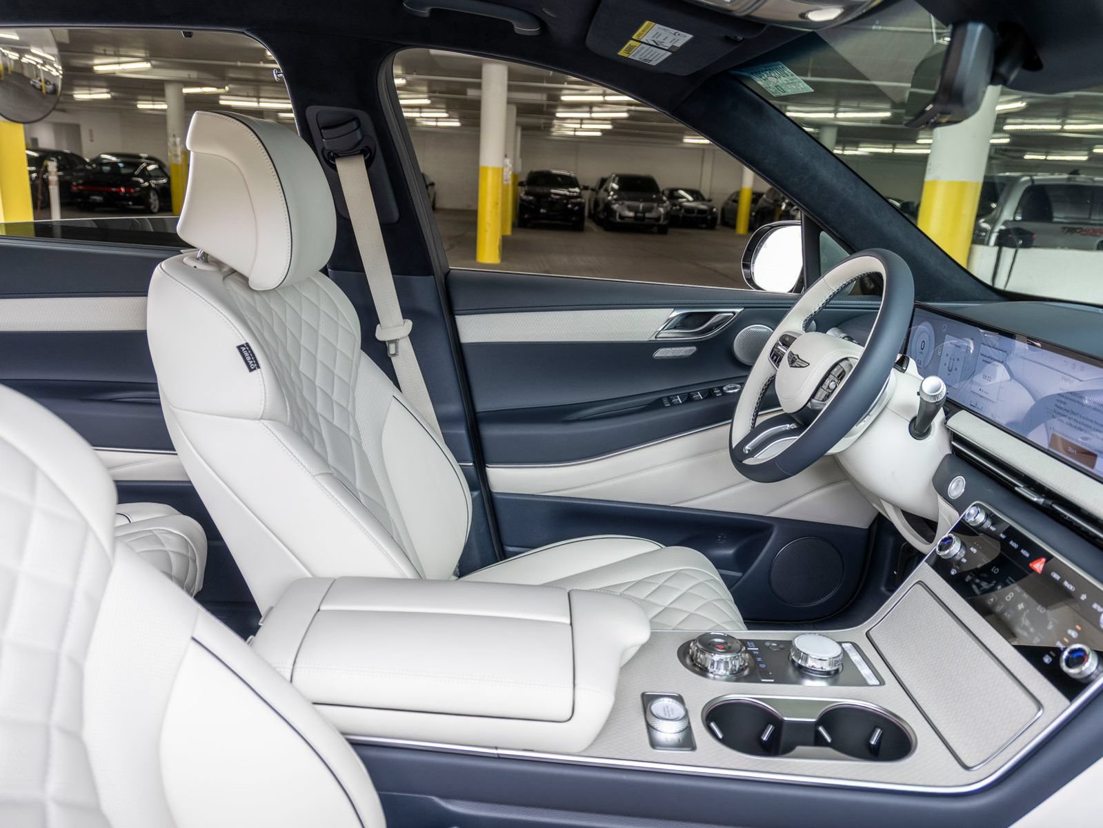 New 2027 Genesis GV80 3.5T Prestige AWD/4WD image 34