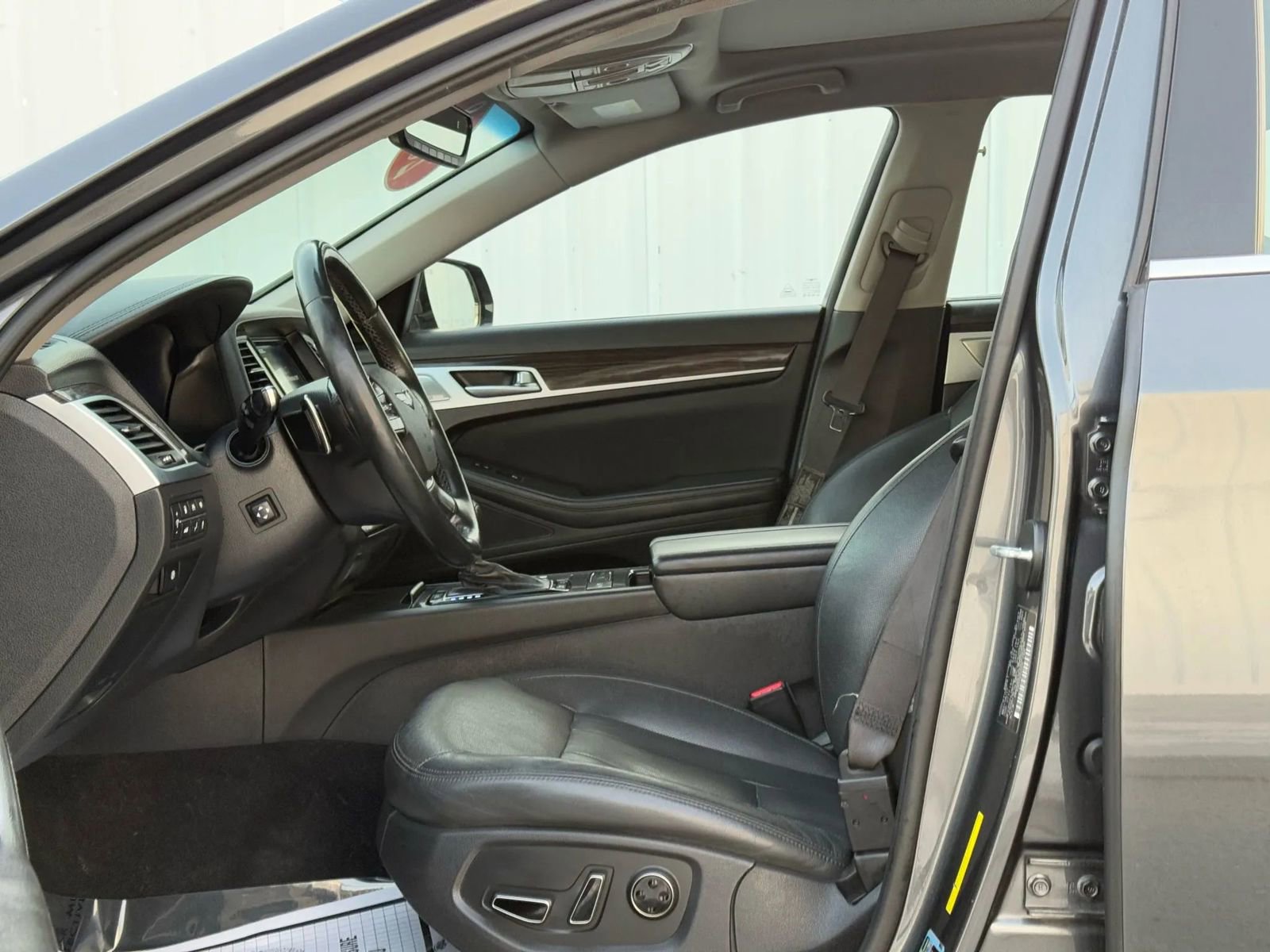 Used 2018 Genesis G80 3.8 w/ Option Group 02 image 9