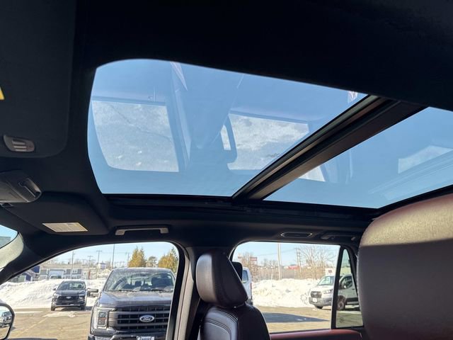 Used 2024 Ford Expedition Max Limited image 24