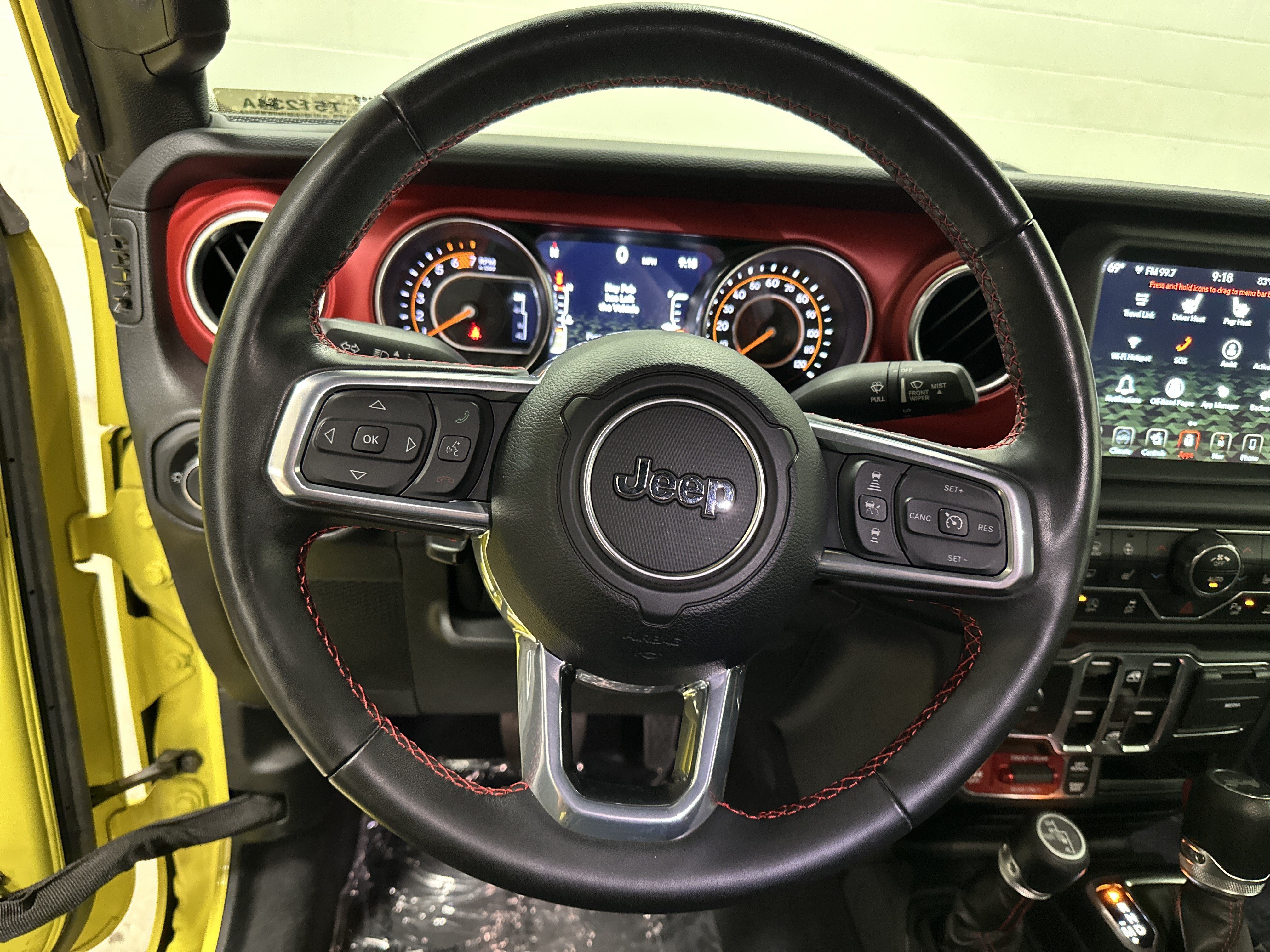 Used 2023 Jeep Wrangler Unlimited Rubicon w/ Safety Group AWD/4WD image 18