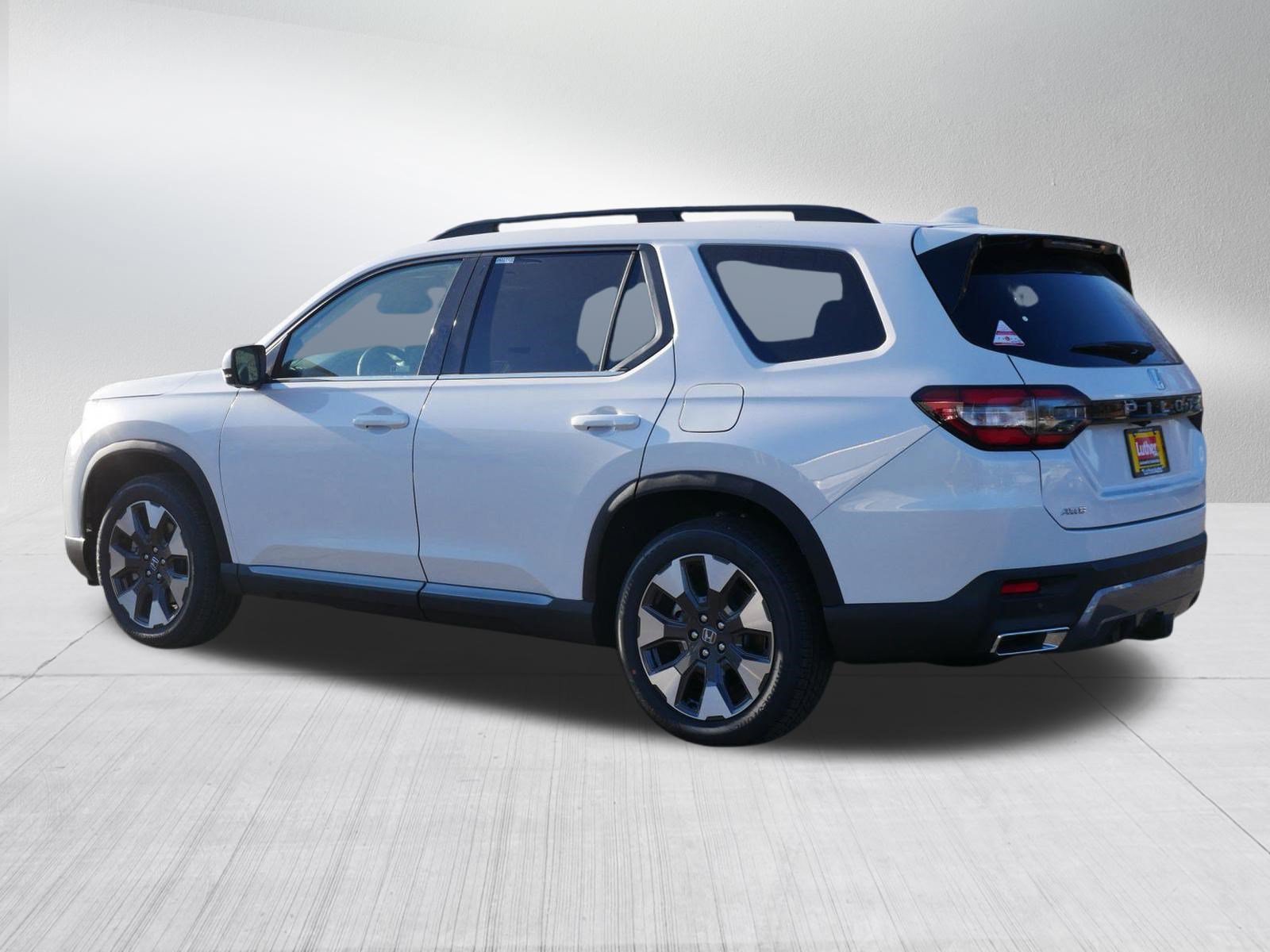 New 2026 Honda Pilot Elite image 5