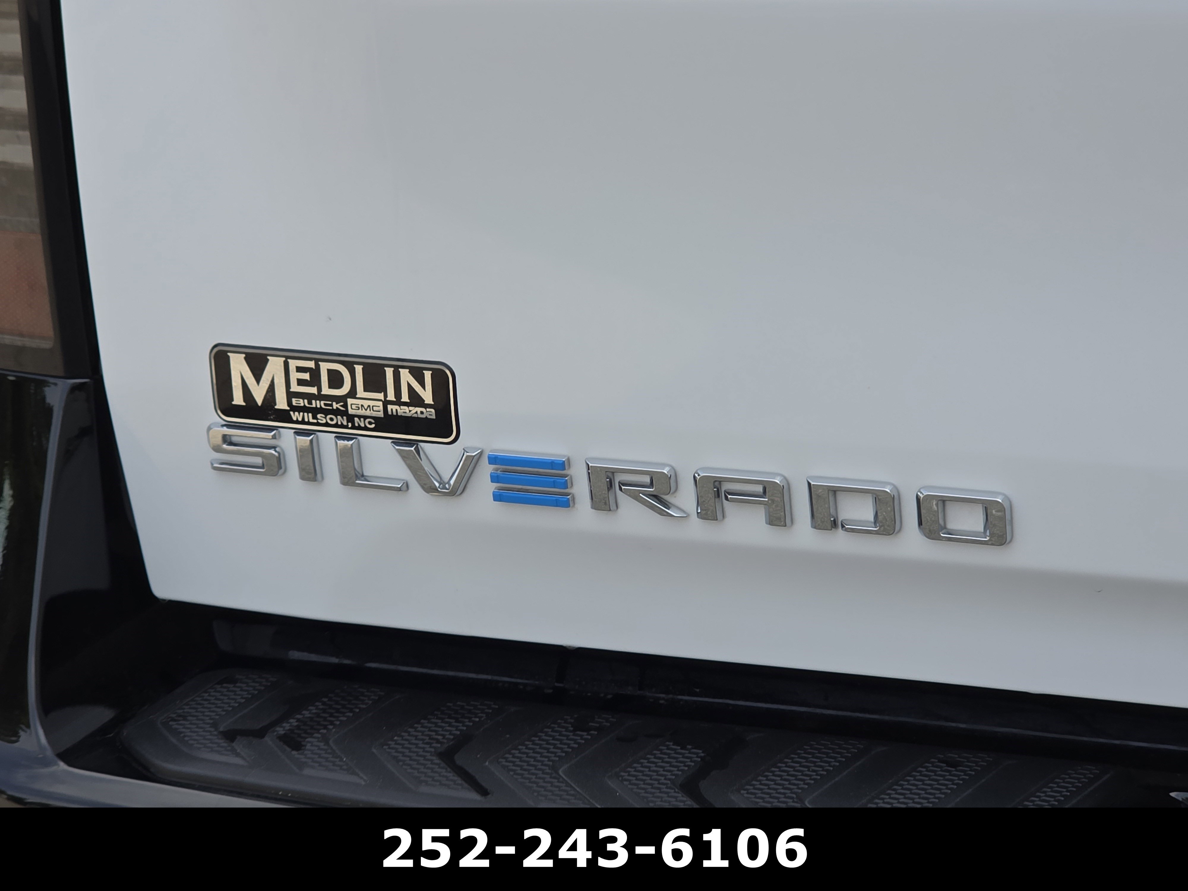 Used 2025 Chevrolet Silverado EV RST AWD/4WD image 48
