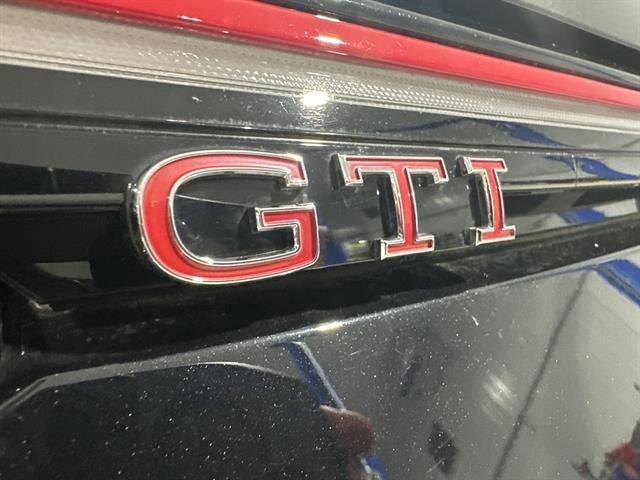 Certified 2024 Volkswagen GTI SE image 18