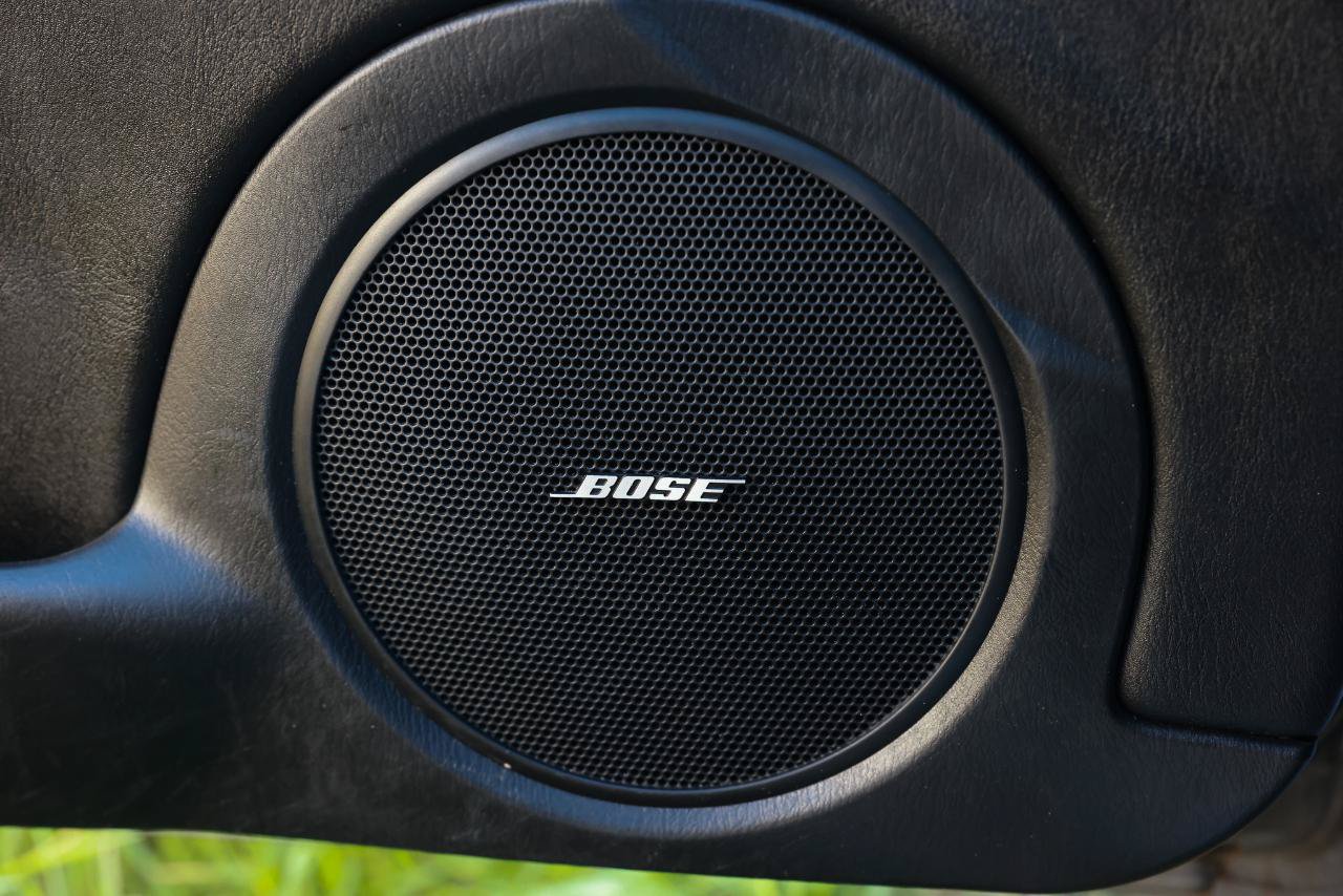 Used 2002 MAZDA MX-5 Miata SE RWD image 38