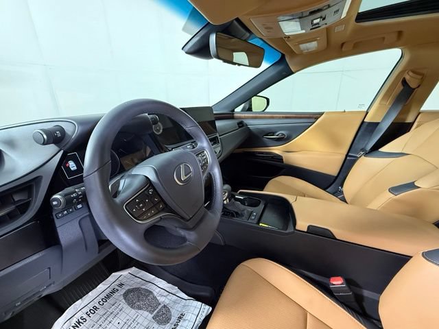 Certified 2025 Lexus ES 300h w/ Premium Package FWD image 19