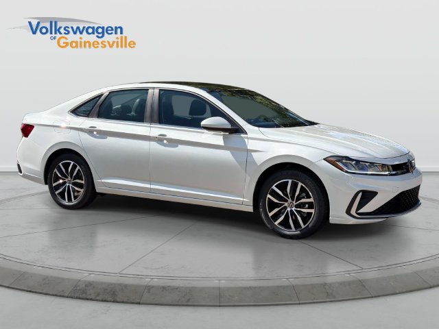 New 2027 Volkswagen Jetta SE FWD image 1
