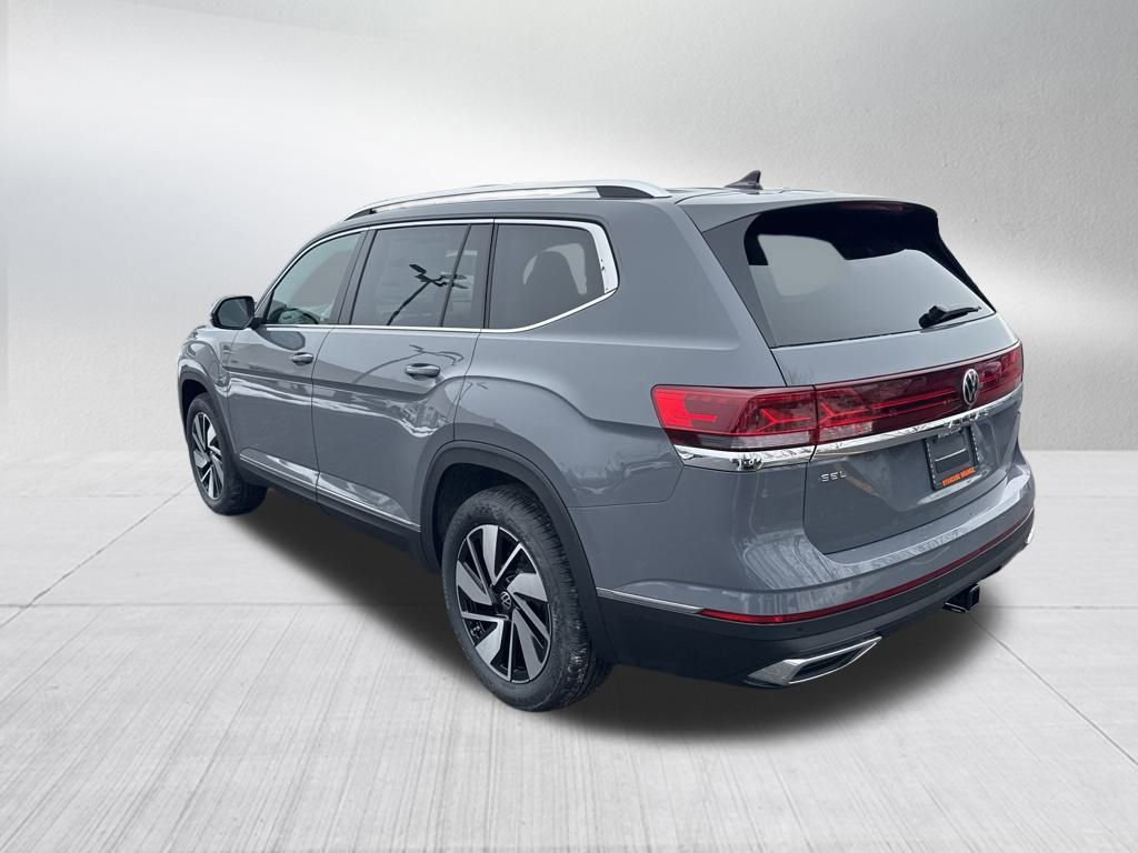 New 2026 Volkswagen Atlas SEL image 3