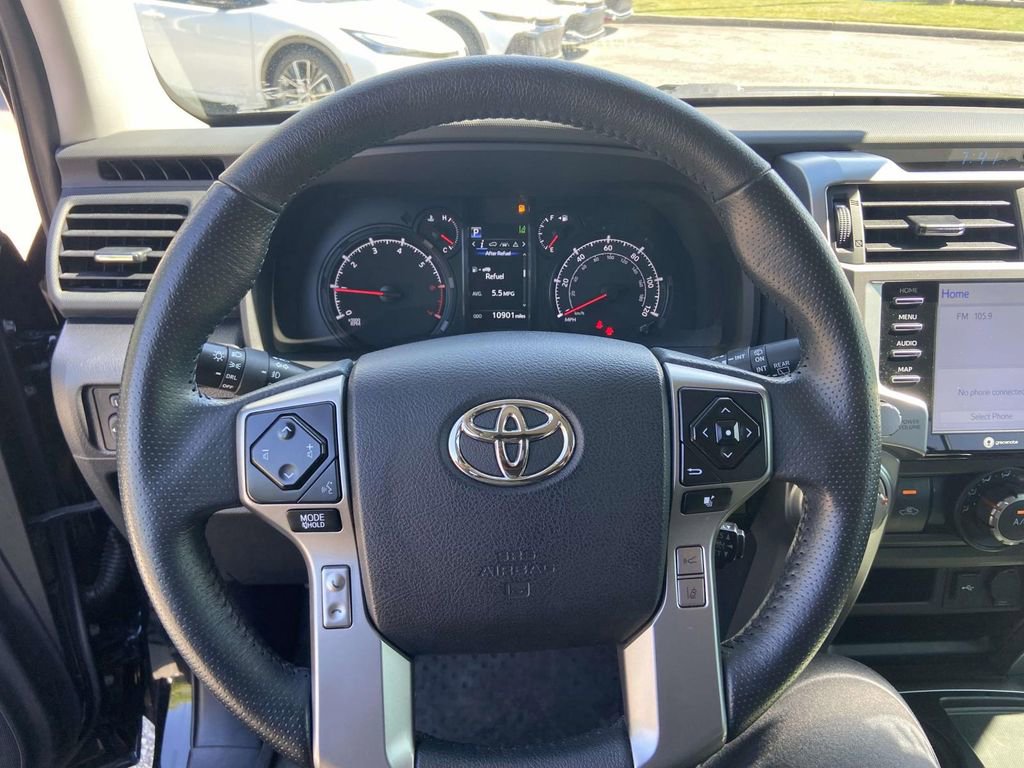 Used 2024 Toyota 4Runner SR5 image 34