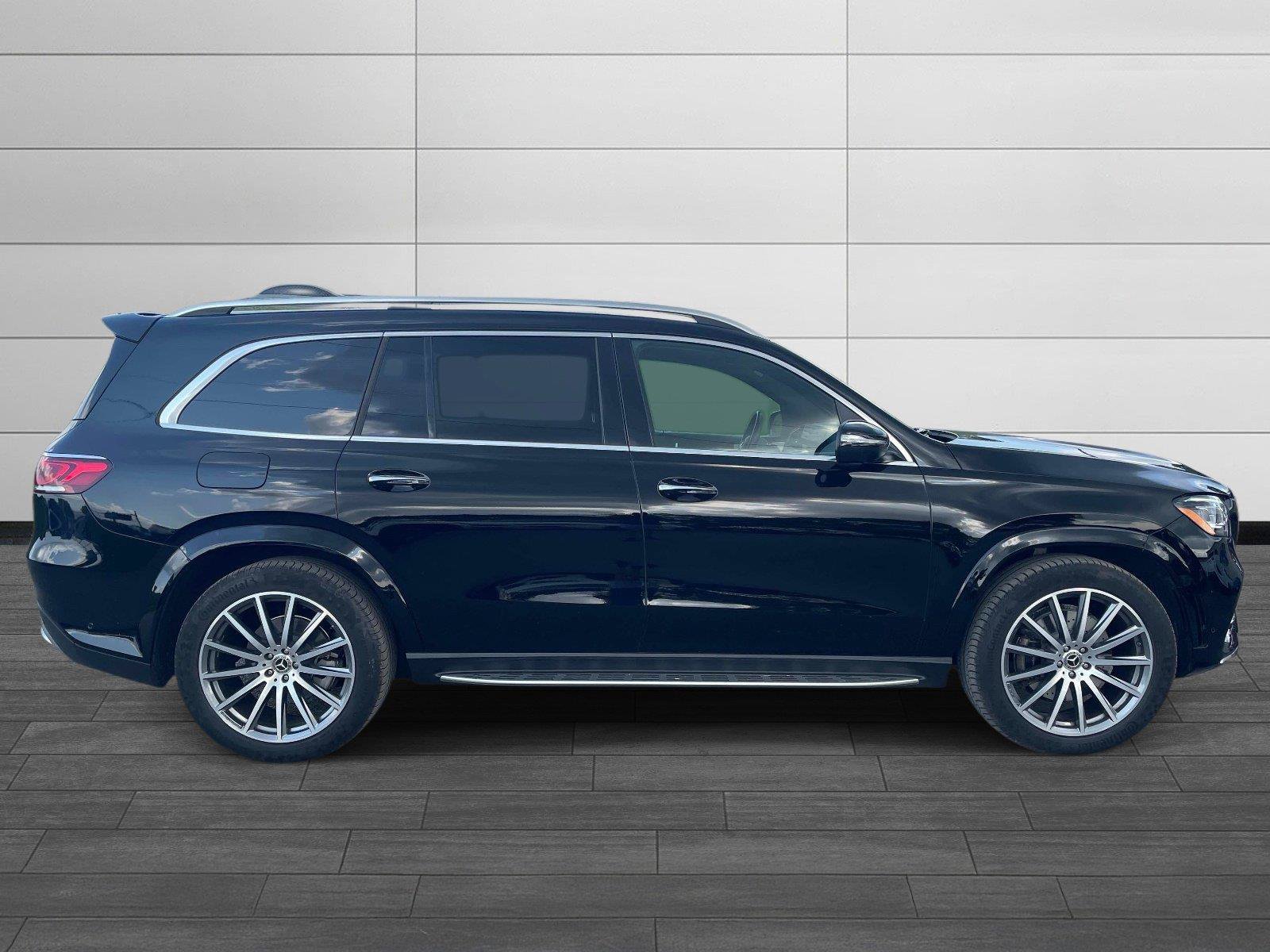 Certified 2023 Mercedes-Benz GLS 450 4MATIC image 2