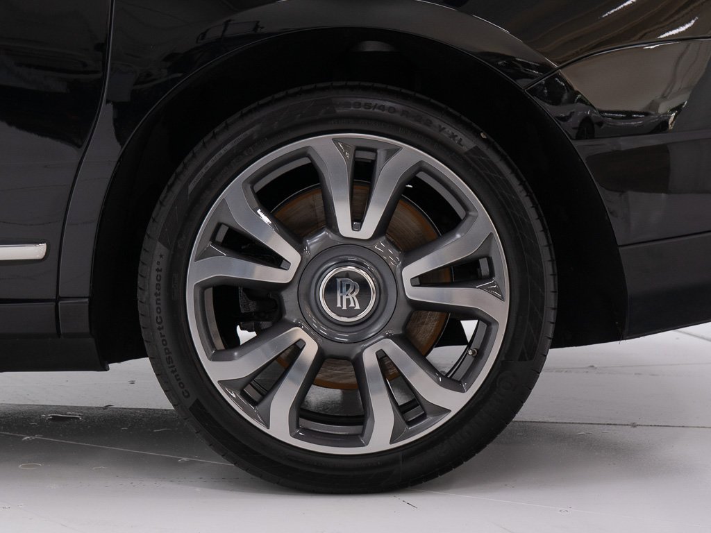 Certified 2024 Rolls-Royce Cullinan image 48
