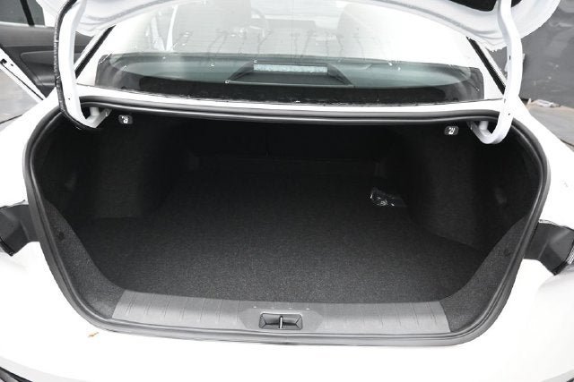 New 2027 Nissan Sentra SR FWD image 25