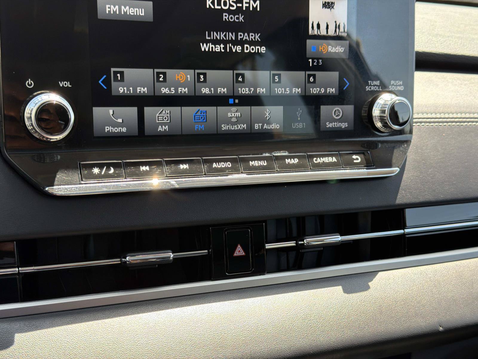 Used 2024 Mitsubishi Outlander 4WD Plug-In Hybrid image 22