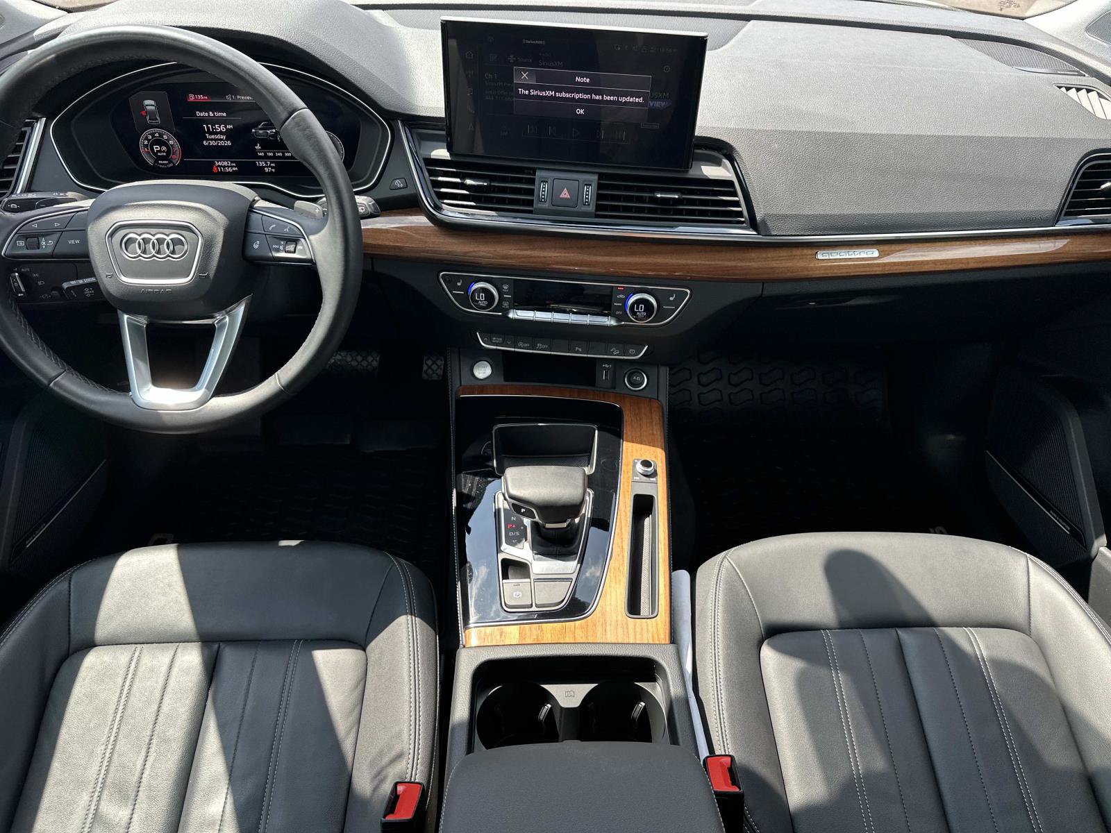 Used 2023 Audi Q5 2.0T Premium Plus w/ Premium Plus Package AWD/4WD image 12