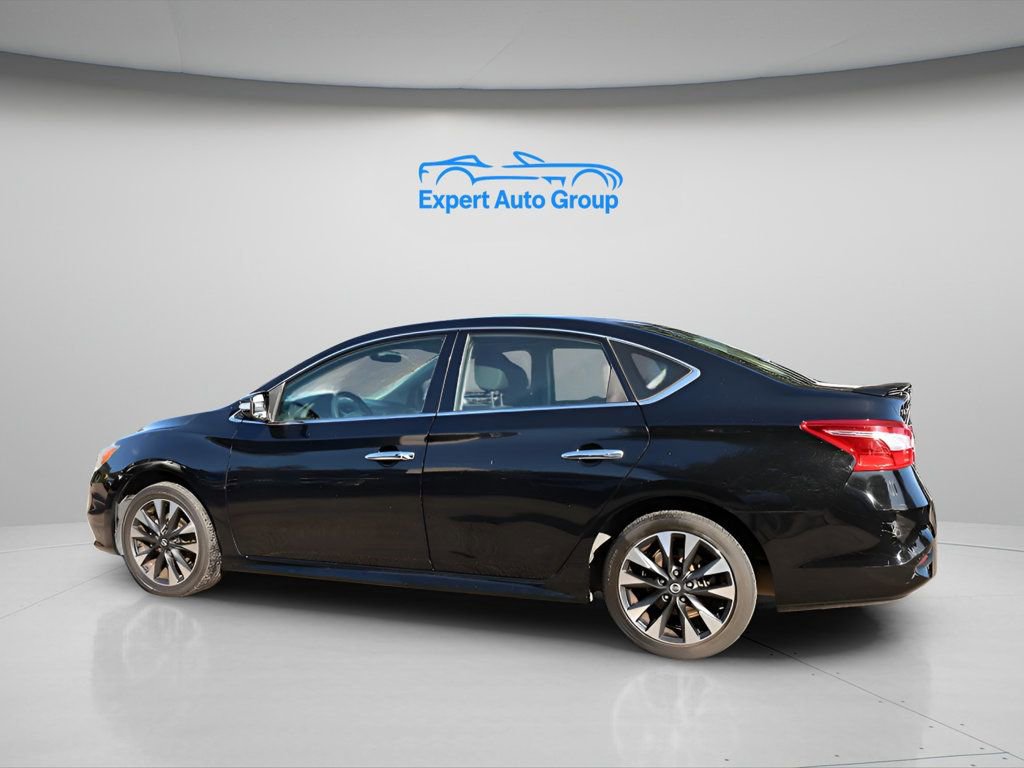 Used 2019 Nissan Sentra SR image 5