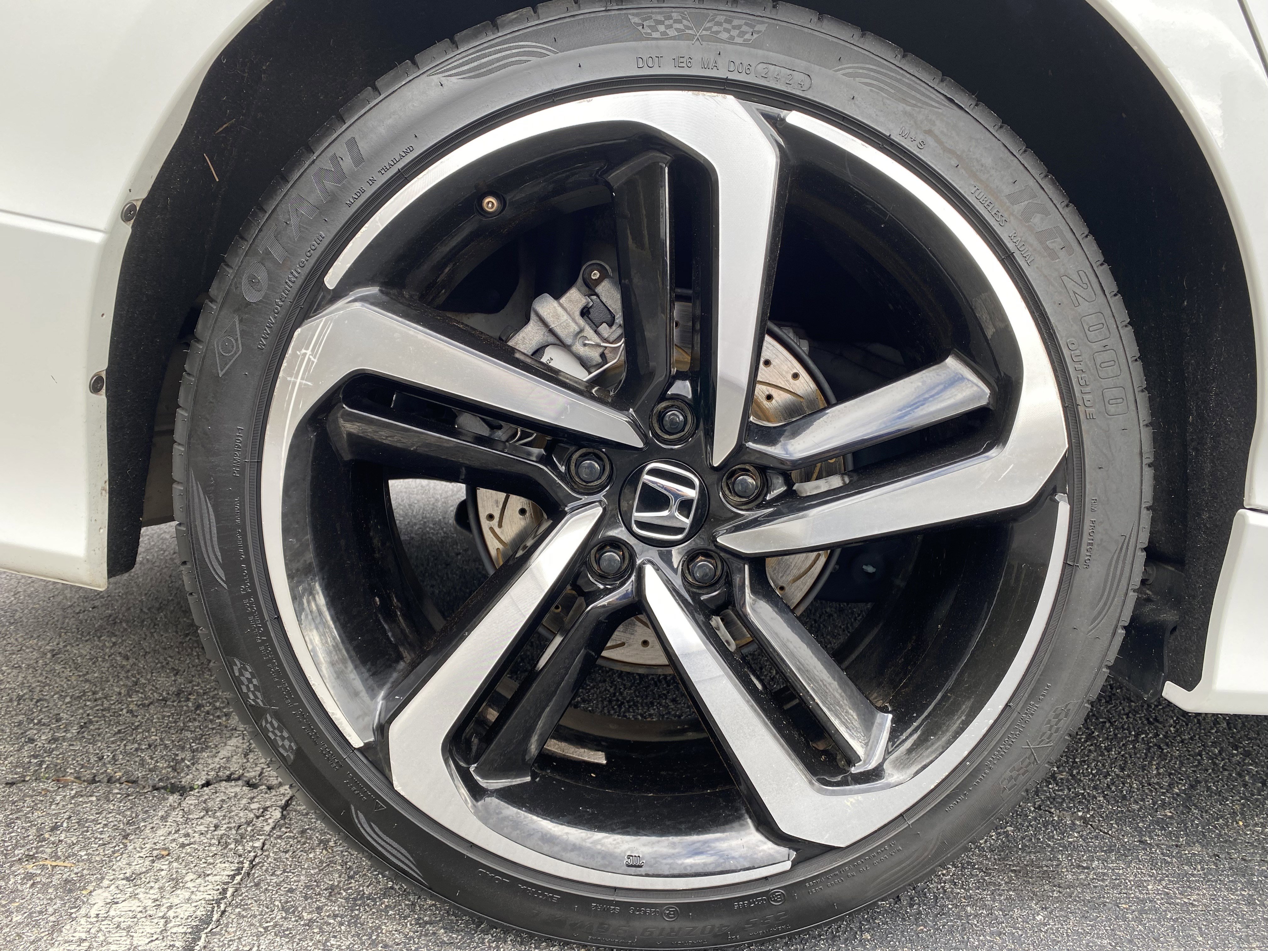 Used 2018 Honda Accord Sport image 37