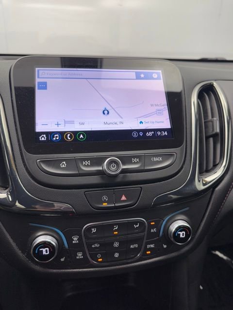 Used 2022 Chevrolet Equinox RS w/ RS Leather Package image 41