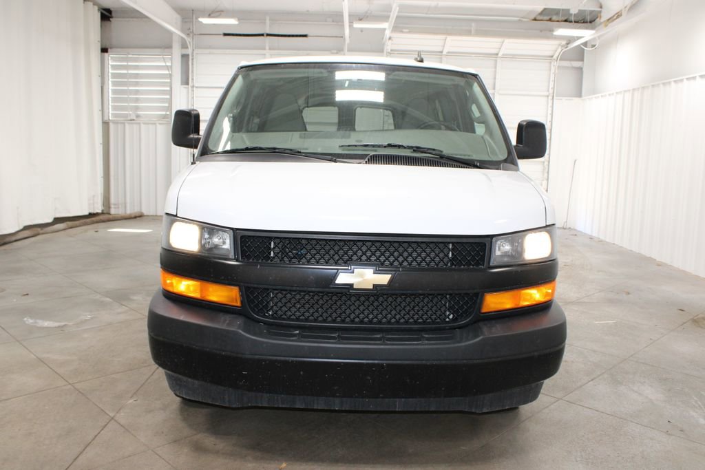Used 2023 Chevrolet Express 3500 LS image 3