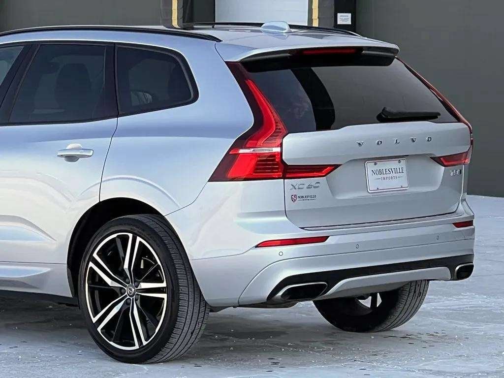 Used 2020 Volvo XC60 T5 R-Design w/ Protection Package Premier AWD/4WD image 8