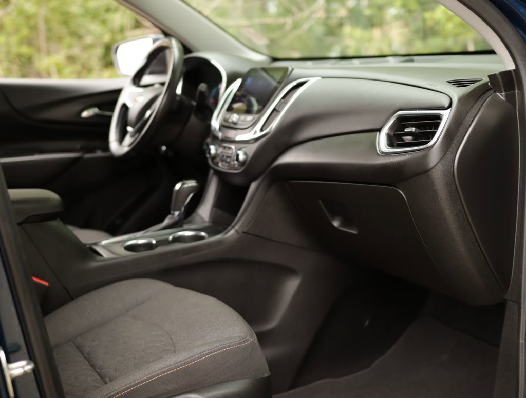 Used 2020 Chevrolet Equinox LT FWD image 29