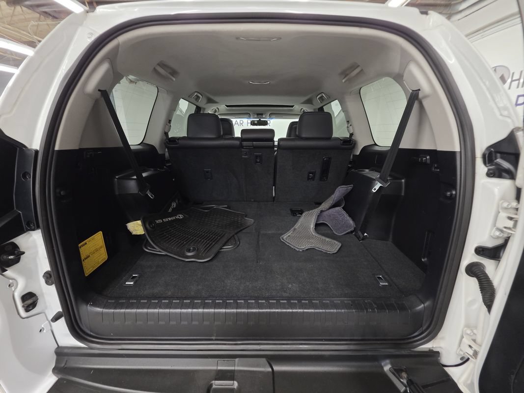 Used 2015 Lexus GX 460 AWD/4WD image 26