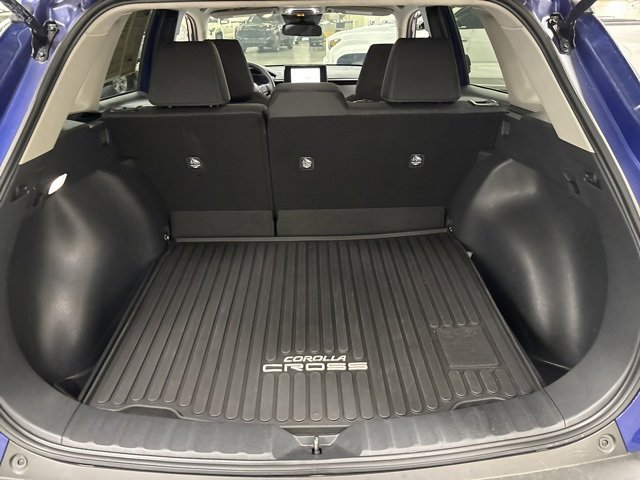 Certified 2024 Toyota Corolla Cross LE image 12