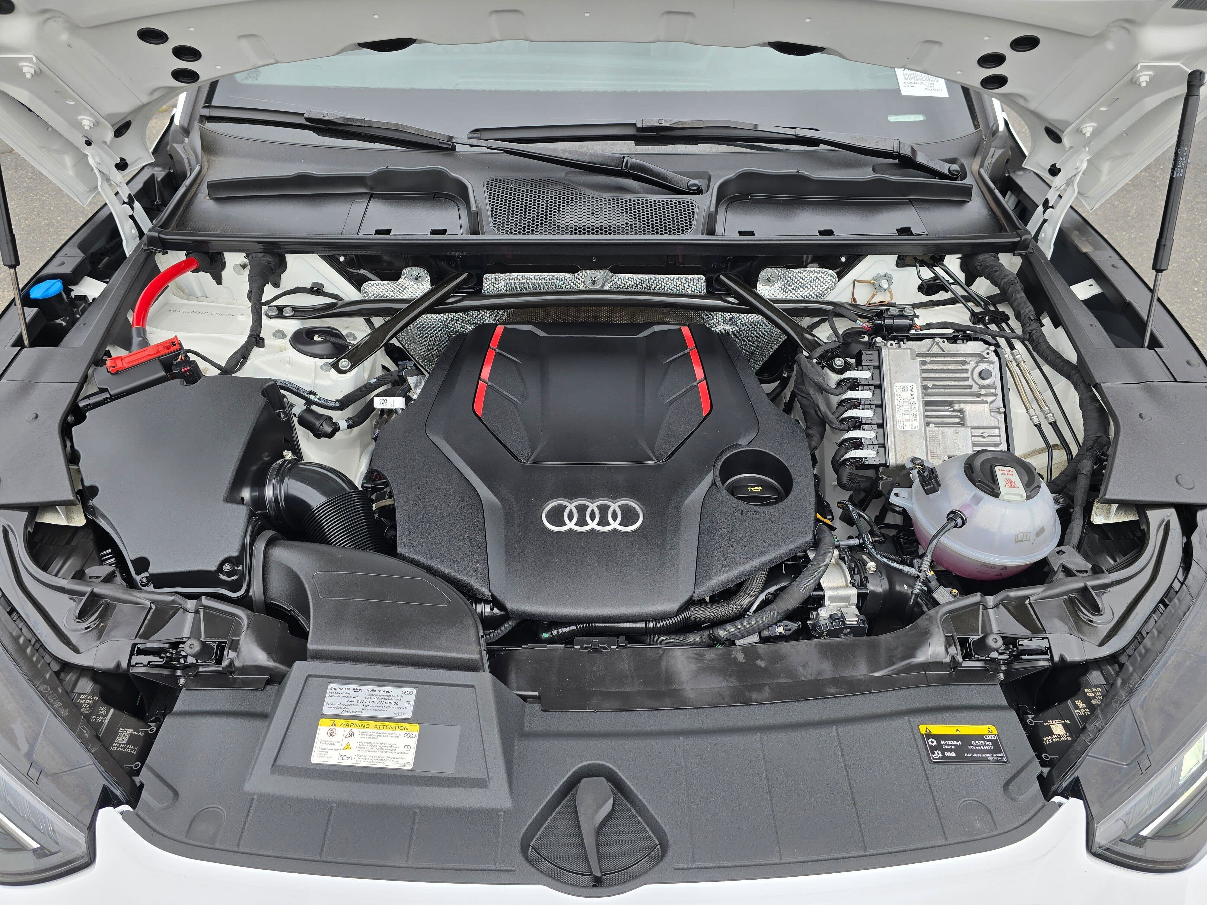 Certified 2023 Audi SQ5 Premium Plus w/ Premium Plus Package AWD/4WD image 9