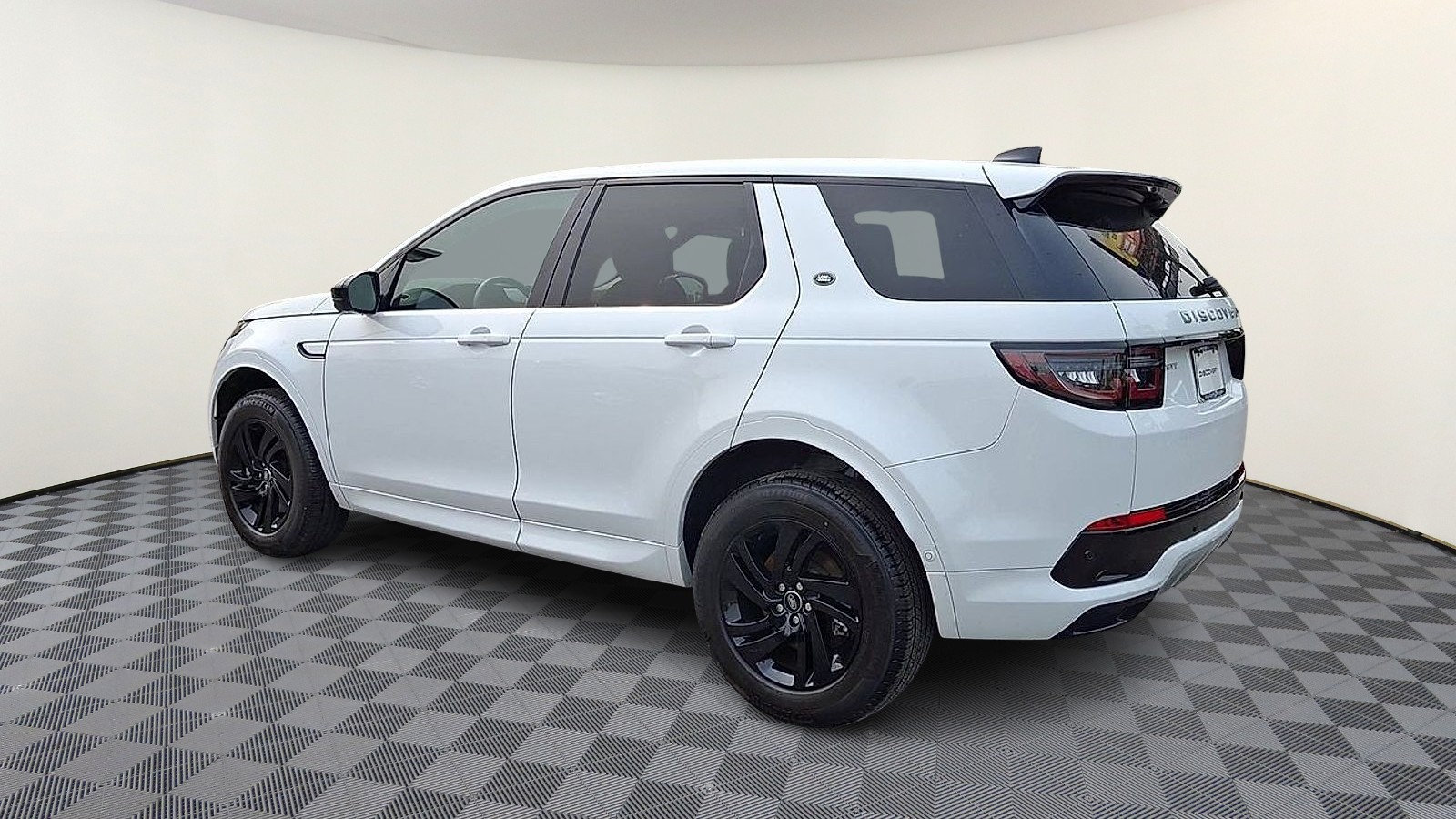 Certified 2025 Land Rover Discovery Sport S AWD/4WD image 6