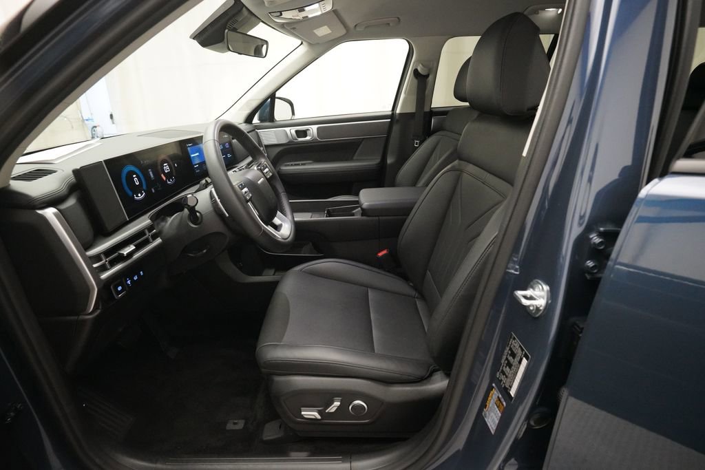 Used 2026 Hyundai Santa Fe SEL AWD/4WD image 6