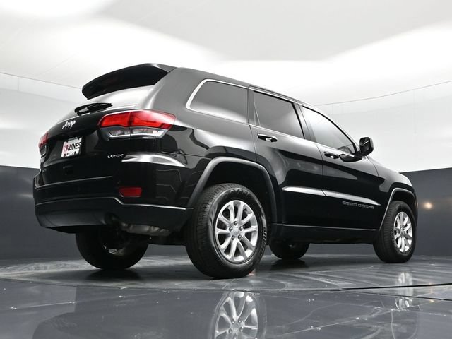 Certified 2022 Jeep Grand Cherokee Laredo E AWD/4WD image 49