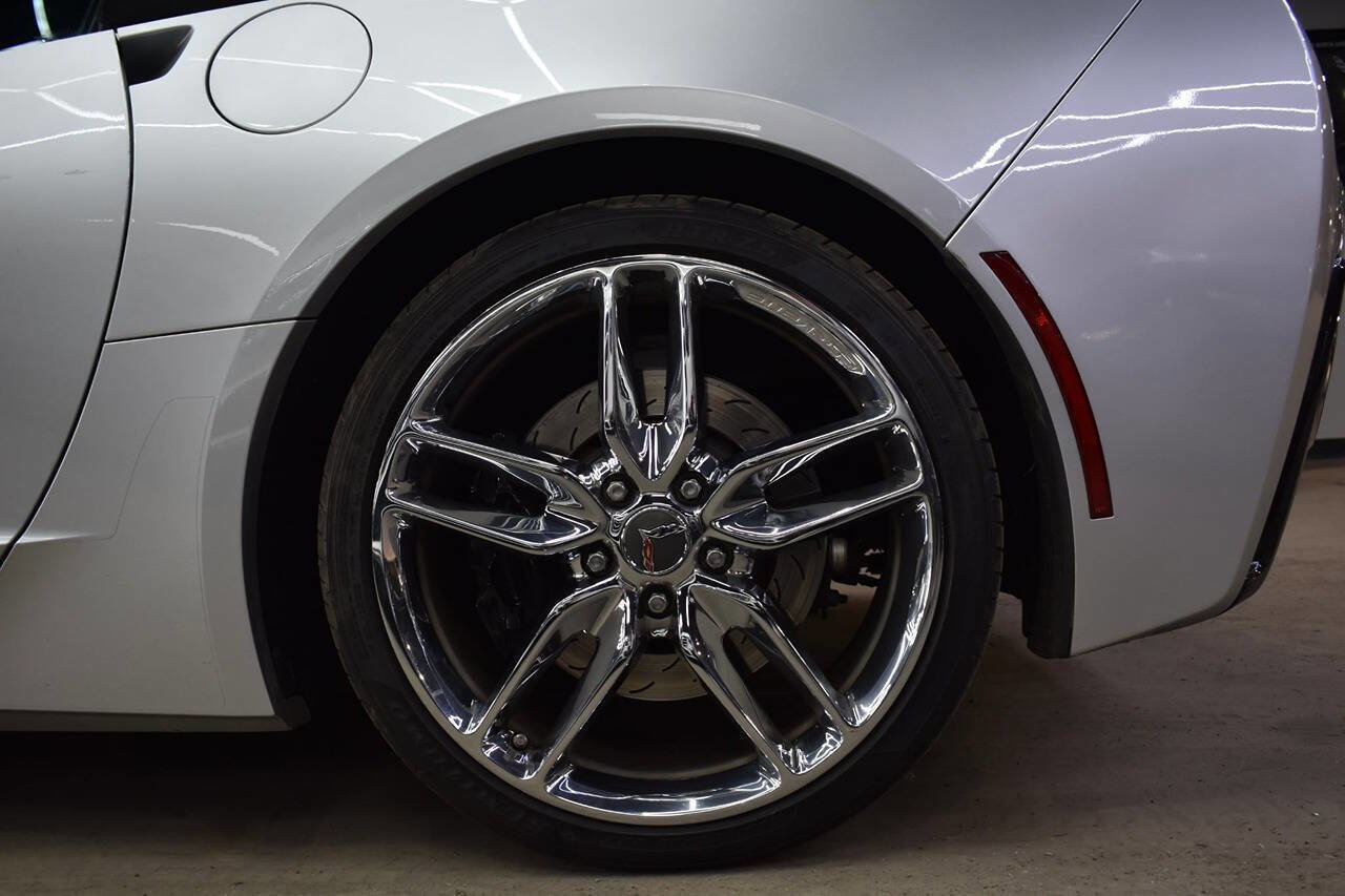 Used 2014 Chevrolet Corvette Stingray Convertible w/ 2LT Preferred Equipment Group image 10