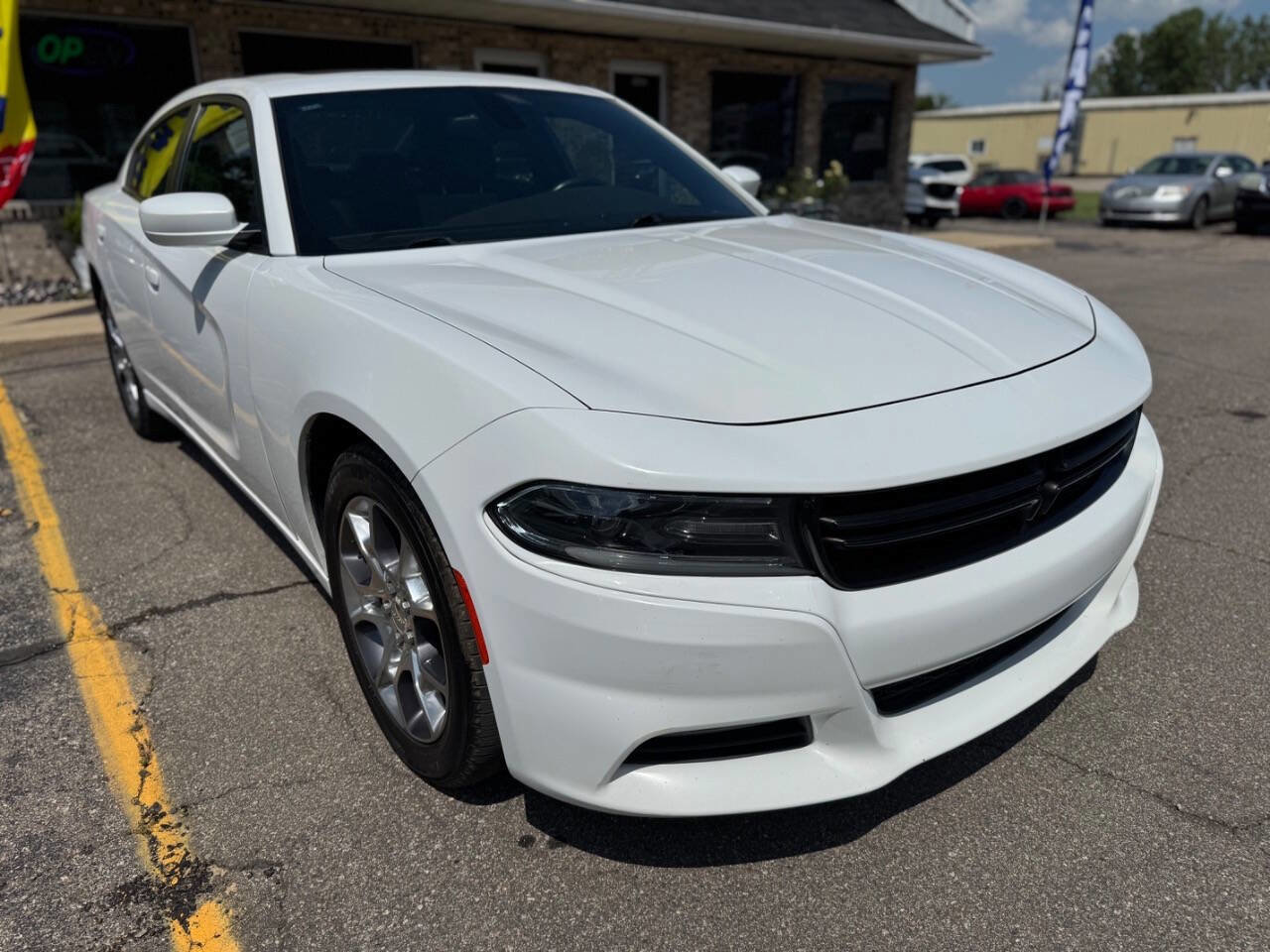 Used 2016 Dodge Charger SXT