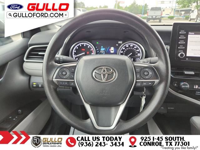 Used 2022 Toyota Camry LE w/ Carpet Mat Package (TMS) AWD/4WD image 12