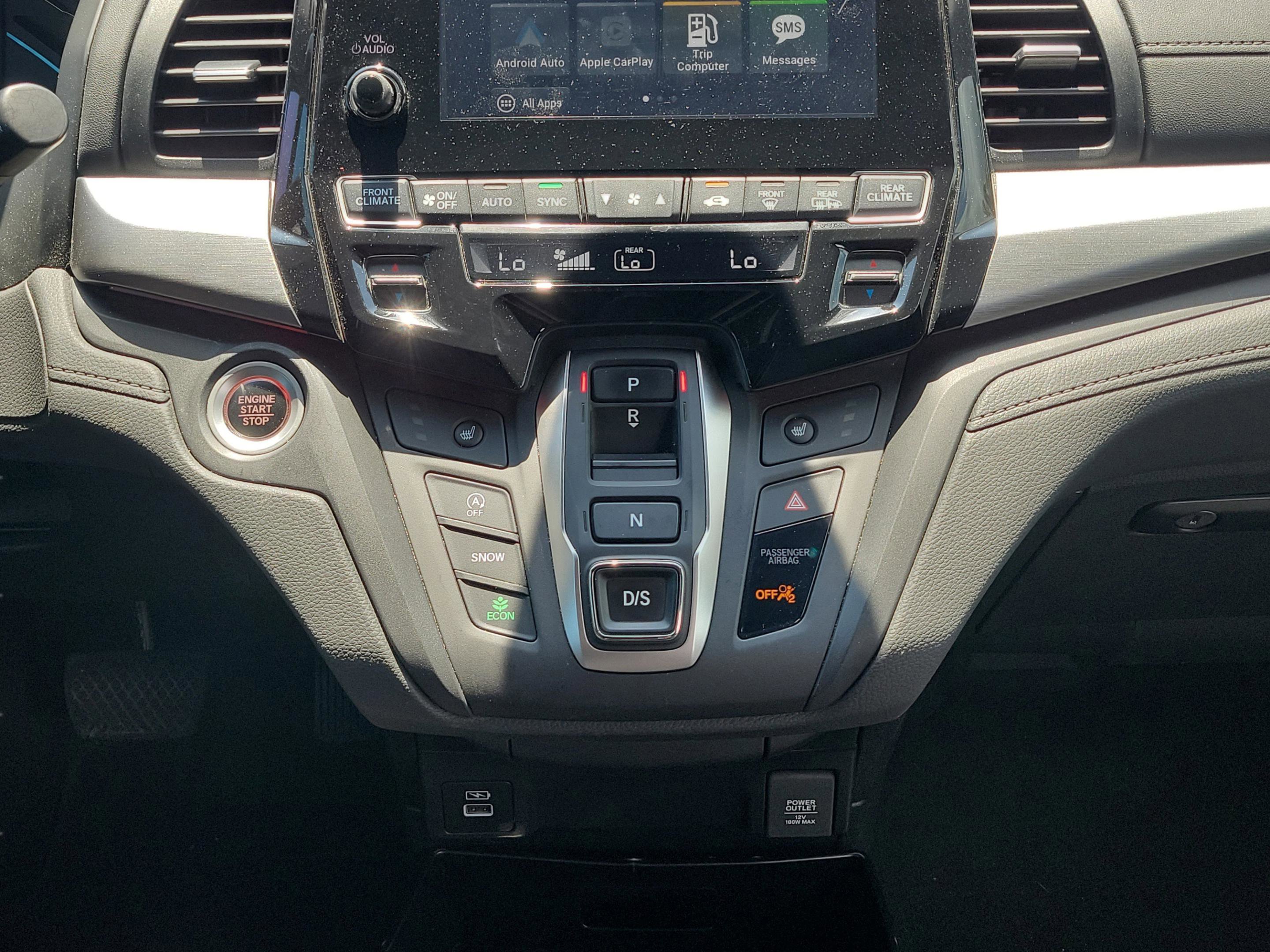 Used 2023 Honda Odyssey Sport image 15