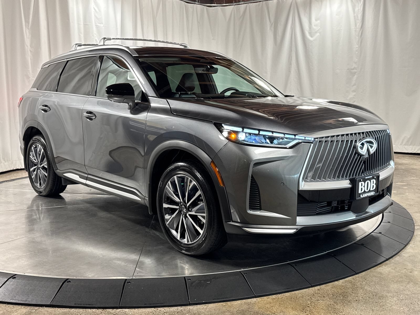 Certified 2026 INFINITI QX60 Luxe w/ Family Package AWD/4WD image 7