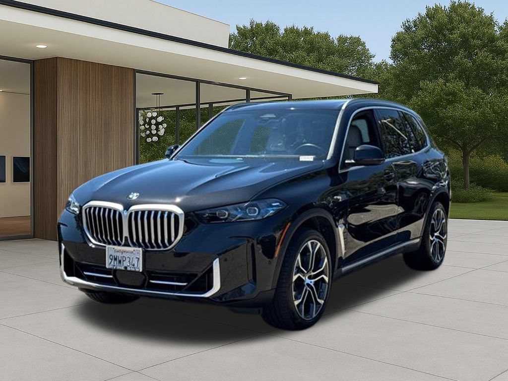 Used 2025 BMW X5 xDrive40i w/ Premium Package AWD/4WD image 2