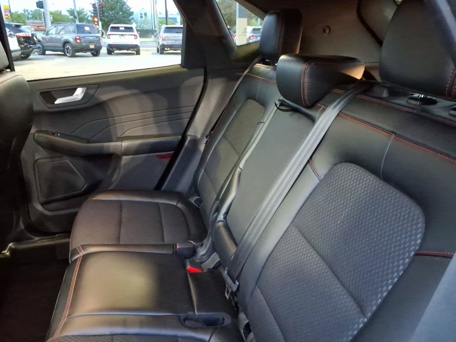 Certified 2023 Ford Escape ST-Line w/ Tech Pack #1 FWD image 13