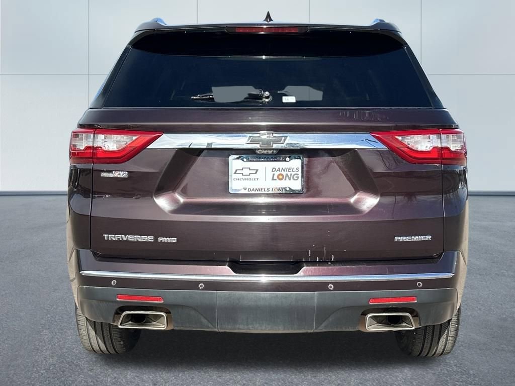 Used 2021 Chevrolet Traverse Premier image 4