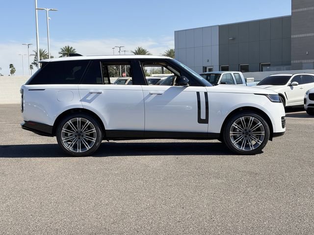 New 2026 Land Rover Range Rover SE image 17