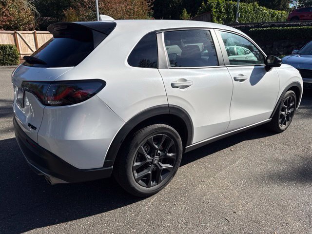 Certified 2025 Honda HR-V Sport image 3