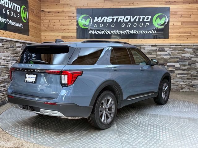 Used 2025 Ford Explorer Active w/ Active Comfort Package AWD/4WD image 11