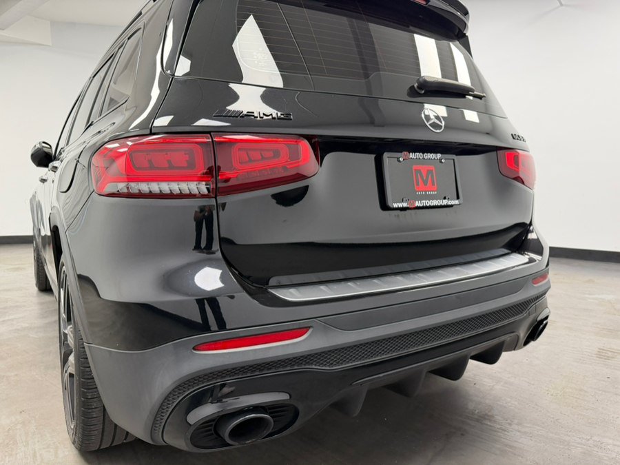 Used 2022 Mercedes-Benz GLB 35 AMG 4MATIC image 19
