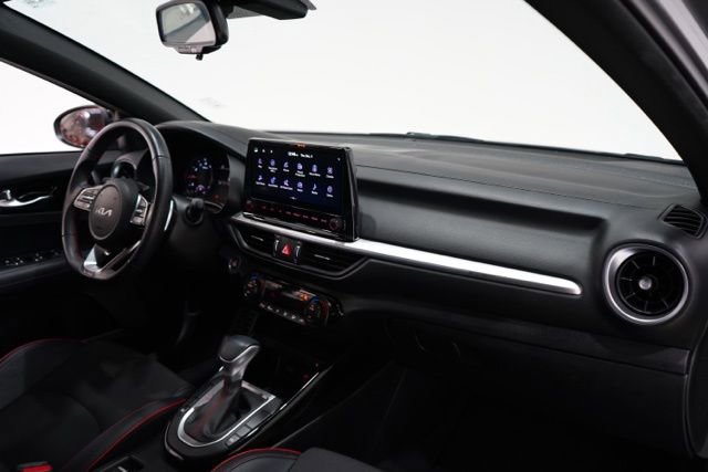 Used 2023 Kia Forte GT image 17