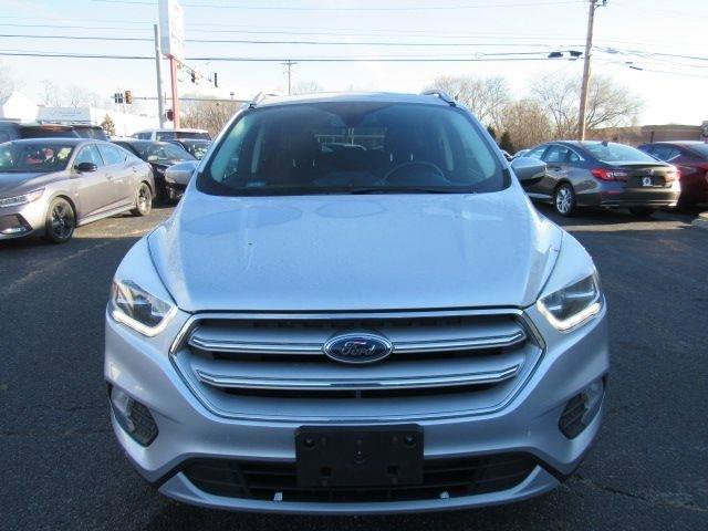 Used 2018 Ford Escape Titanium image 2