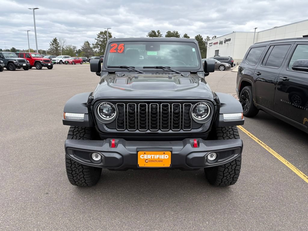 Certified 2025 Jeep Gladiator Rubicon w/ Convenience Group AWD/4WD image 8