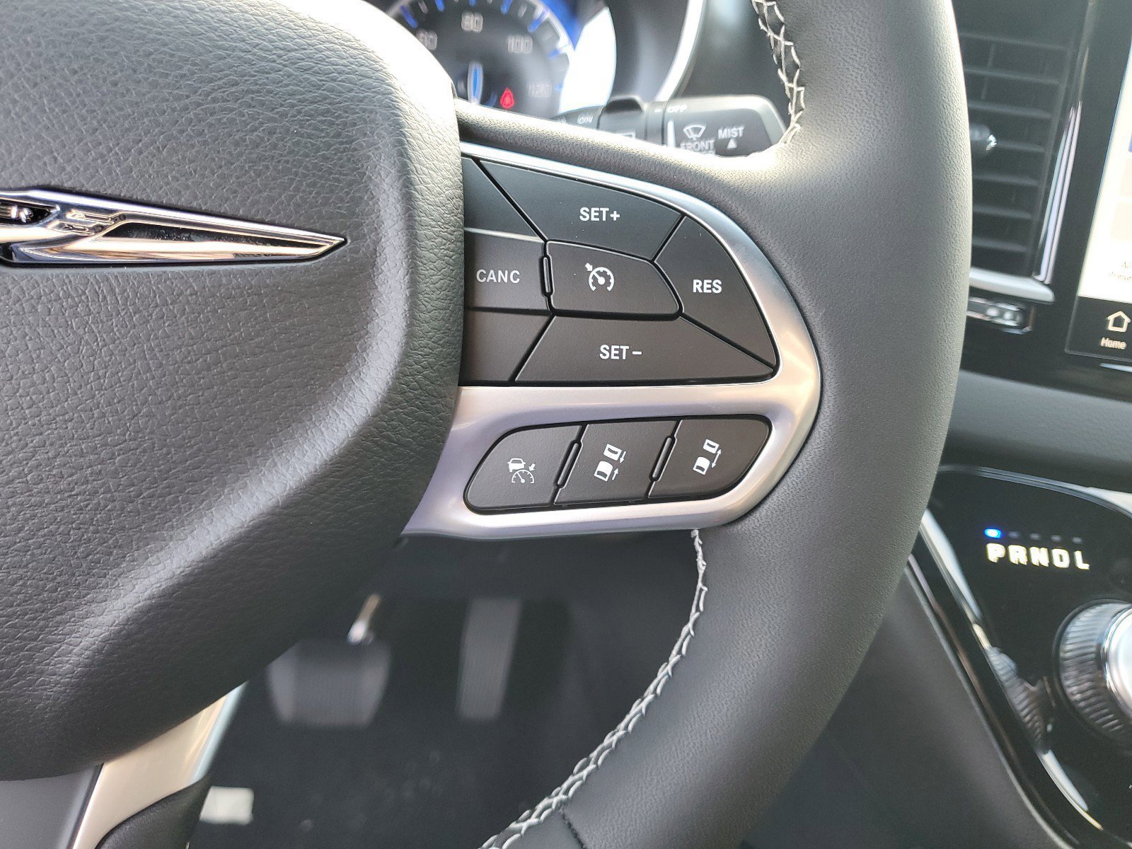 New 2026 Chrysler Voyager LX image 28