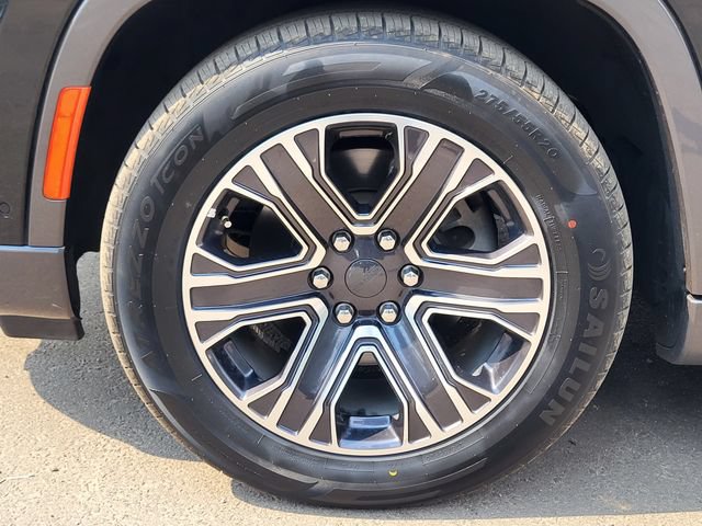 Used 2022 Jeep Wagoneer Series III AWD/4WD image 9