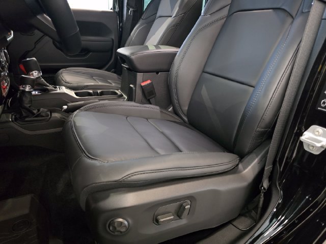 New 2027 Jeep Wrangler Unlimited Rubicon 392 AWD/4WD image 5